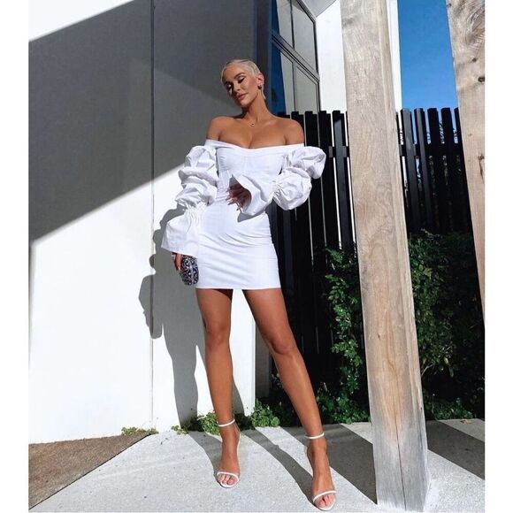 Natalie Rolt Kenzy Mini Dress in White - Picture 1 of 13